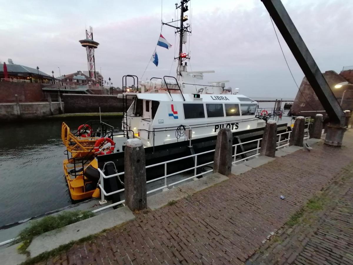 De Notenbalk Aan Zee Bed and Breakfast Vlissingen Exterior foto